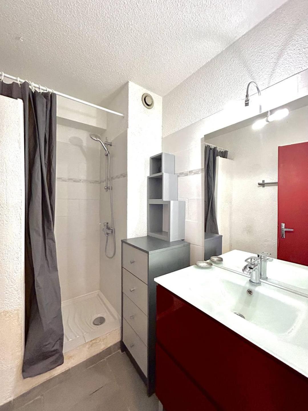 Agreable Studio Acces A La Plage - Parking - 2Balm2 เลอบาร์กาแรส ภายนอก รูปภาพ